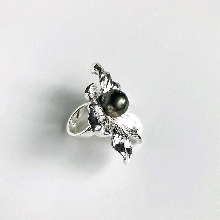 Orchid Black South Sea Pearl 18k Gold Cocktail Ring - Marie Livet