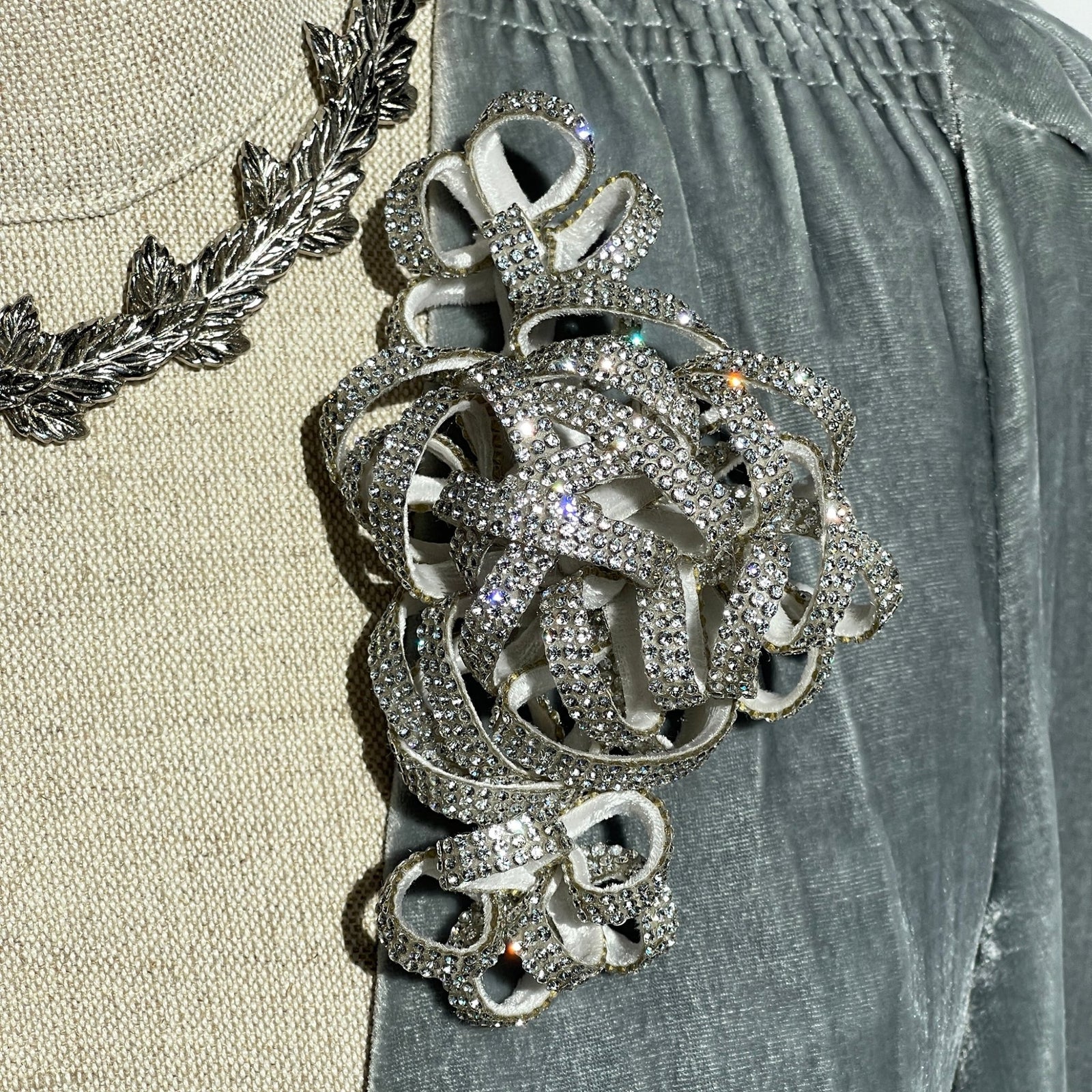Fashion Jewelry Luxurious Silver Crystal Brooch starlight-sparkle-couture-  main image 3