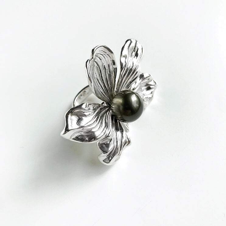 Orchid Black South Sea Pearl 18k Gold Cocktail Ring - Marie Livet